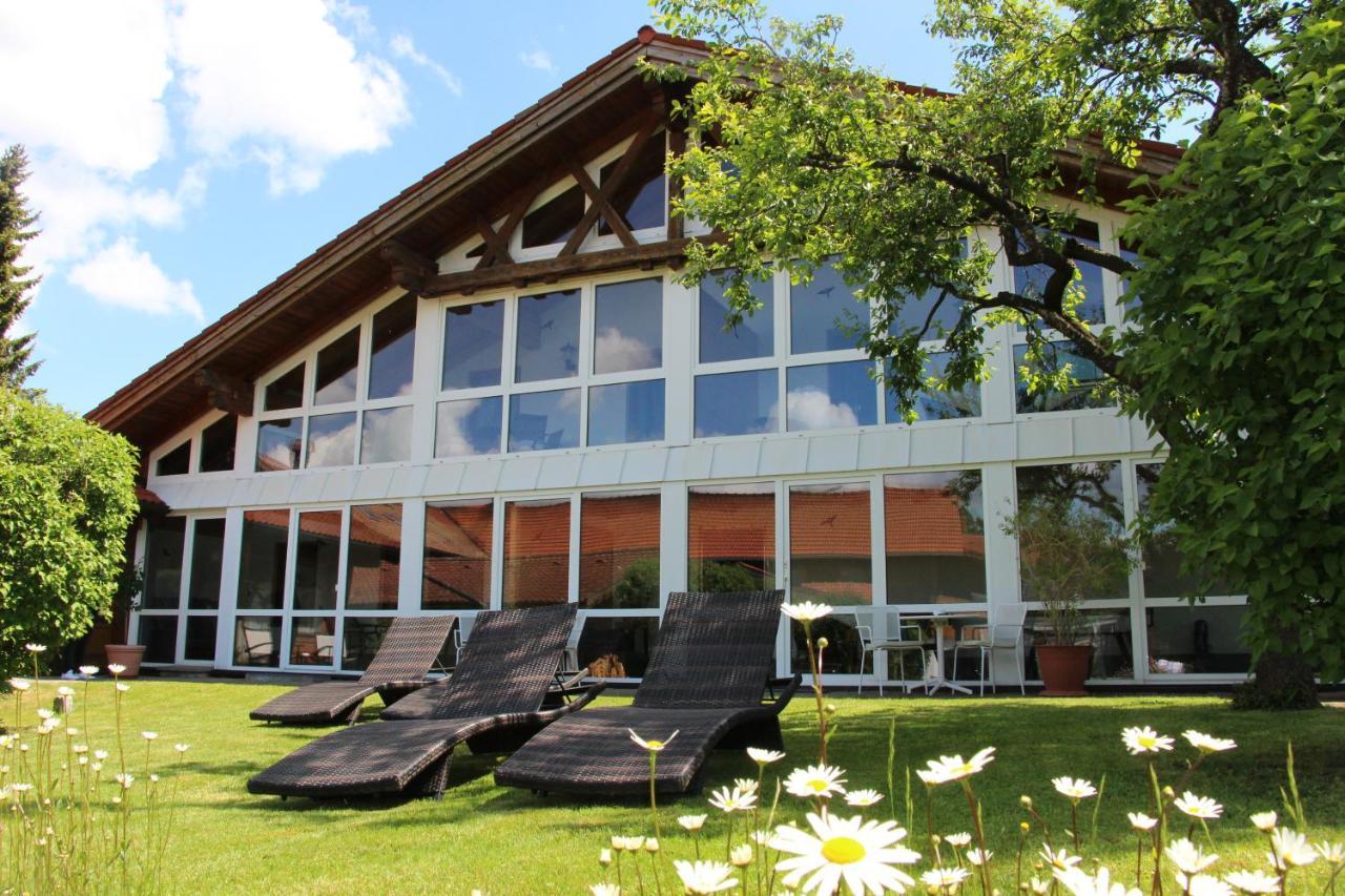 Landhaus Grobert Seeg Eksteriør bilde