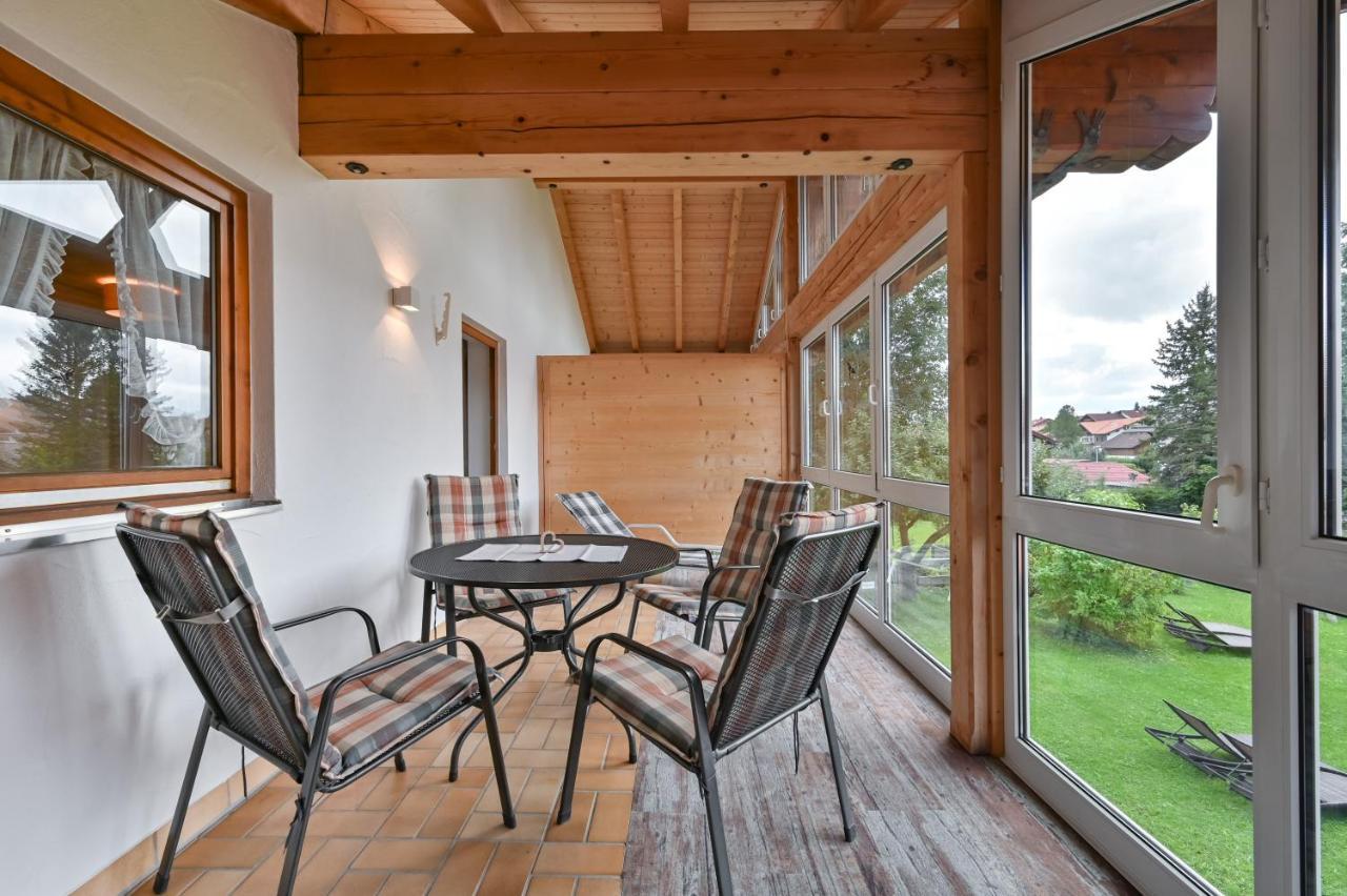 Landhaus Grobert Seeg Eksteriør bilde