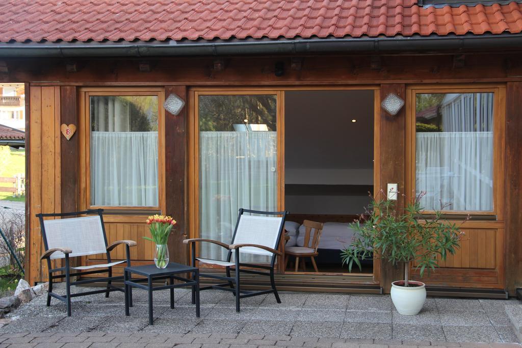 Landhaus Grobert Seeg Eksteriør bilde